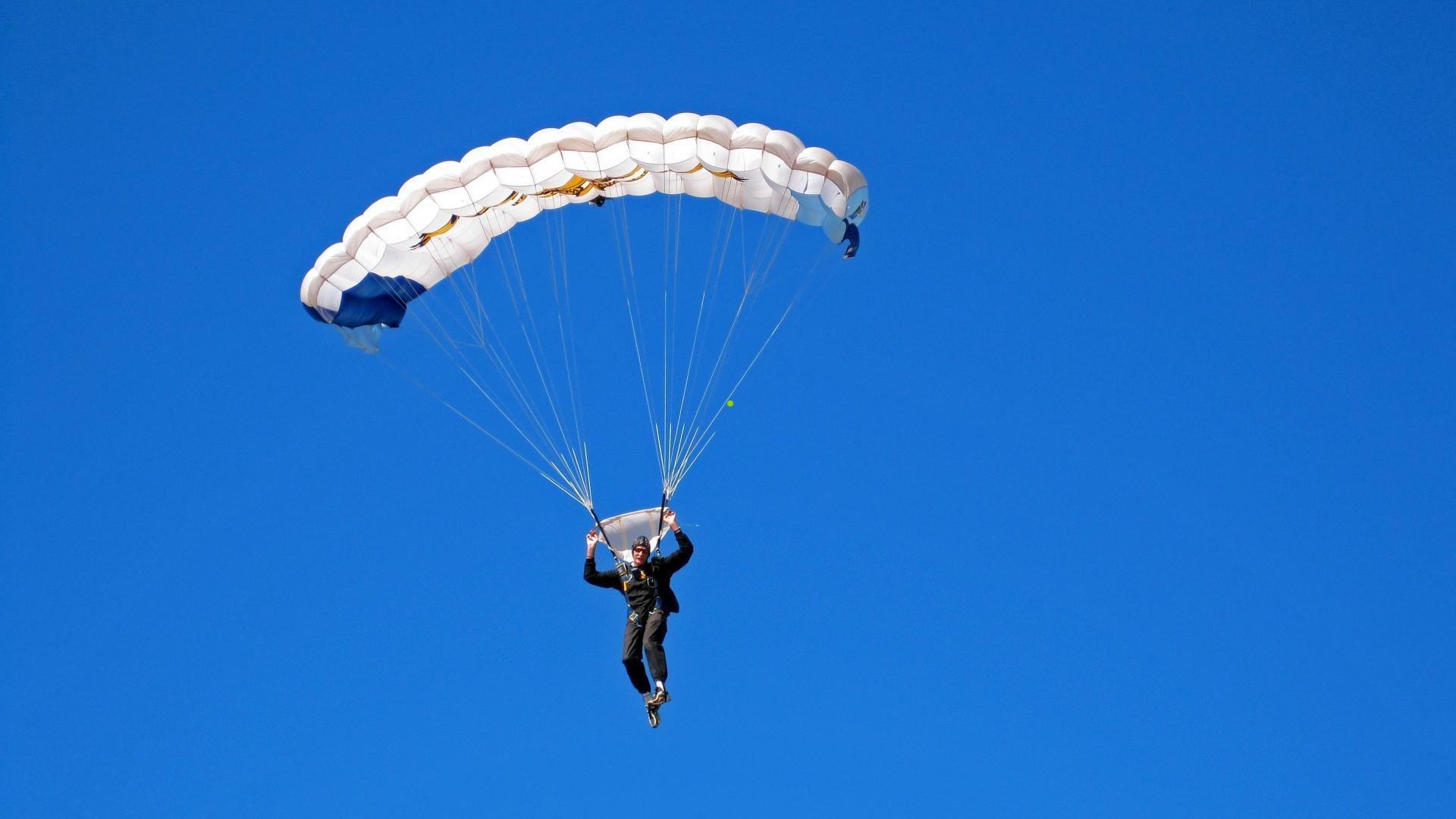追忆加耶戈，绿茵场上的精神图腾与足球哲学的遗失篇章